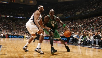 开云官网-欧冠决赛焦点战，马刺轻取开拓者，当战术纪律碾碎天赋，胜利属于沉默的匠人