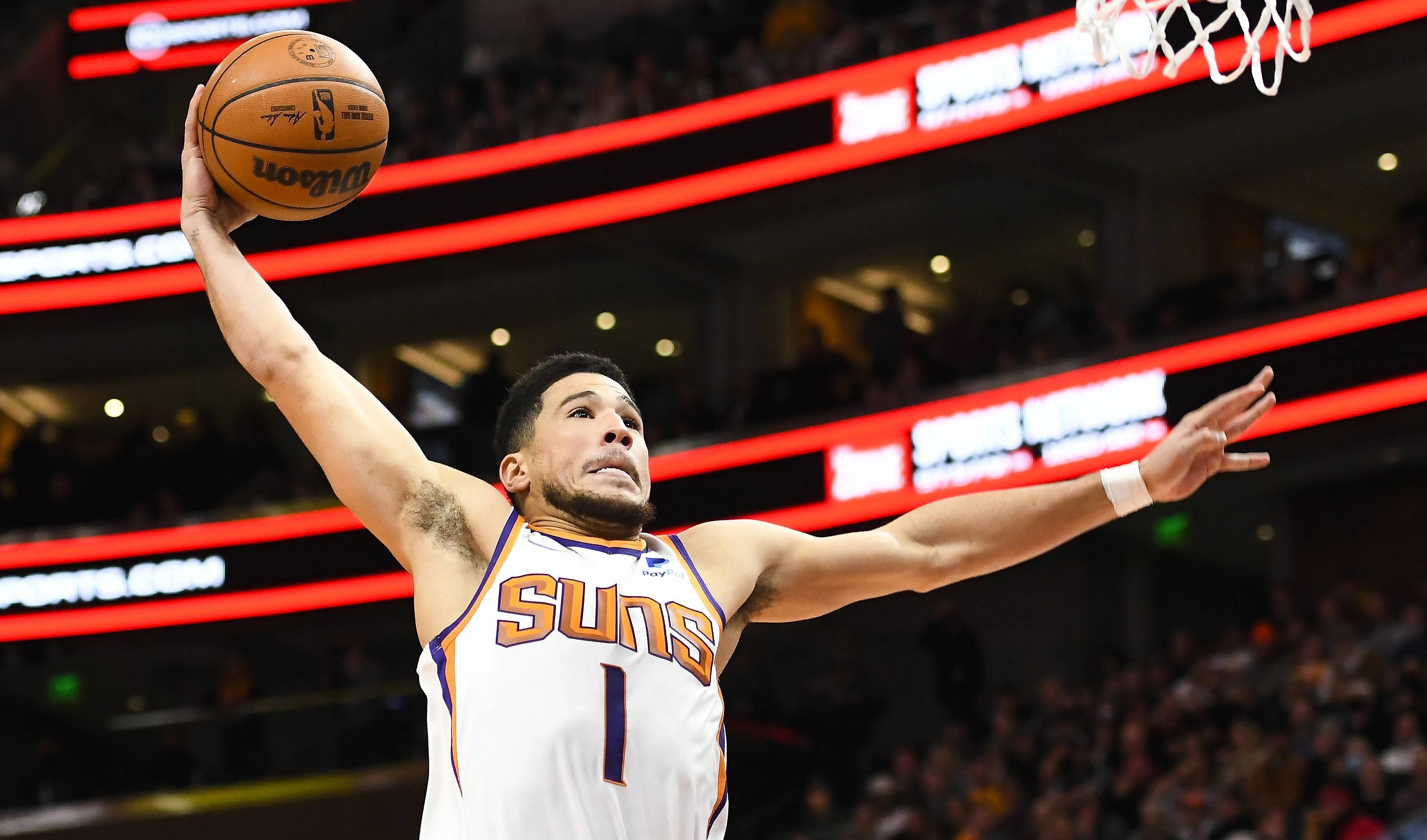 吉林队逆转猛龙，布克惊艳四座