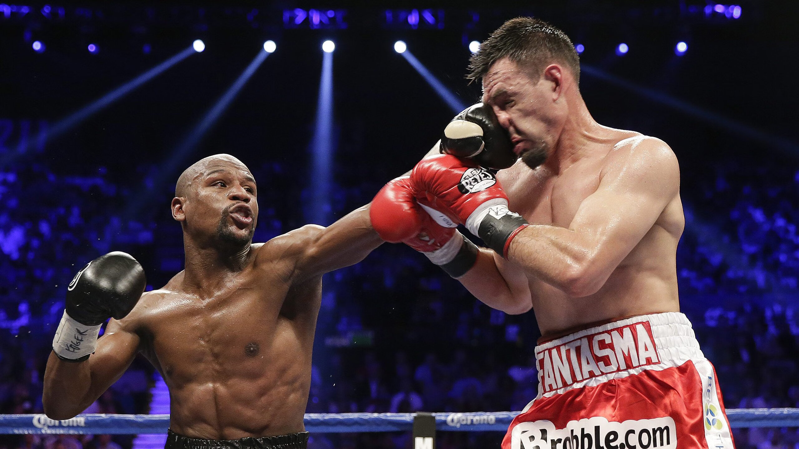 欧冠半决赛之夜,利拉德对手完全无解,当两种无解在人类精神顶峰相遇